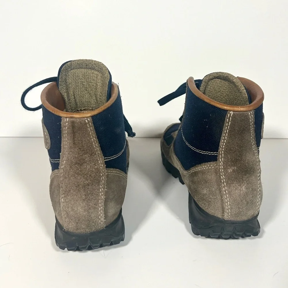 VTG Vasque Skywalk Hiking Boots Gore-Tex Sz 7.5 M Tan‎ Navy Suede Gorpcore Italy